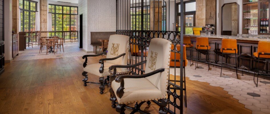 Lobby seating at Hotel Valencia Riverwalk